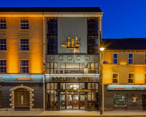 Dooley's Hotel