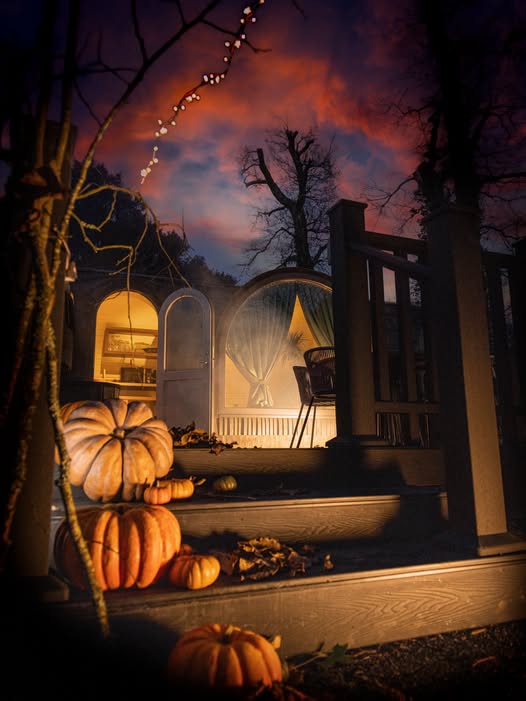 Poison & Petals – Halloween Garden Tour at Mount Congreve